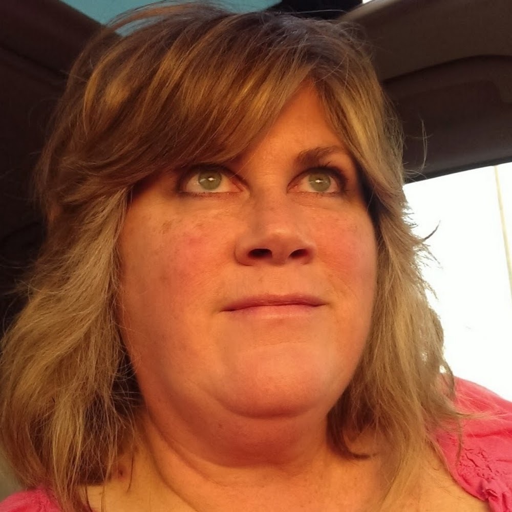 Meet your Posher, Jenn